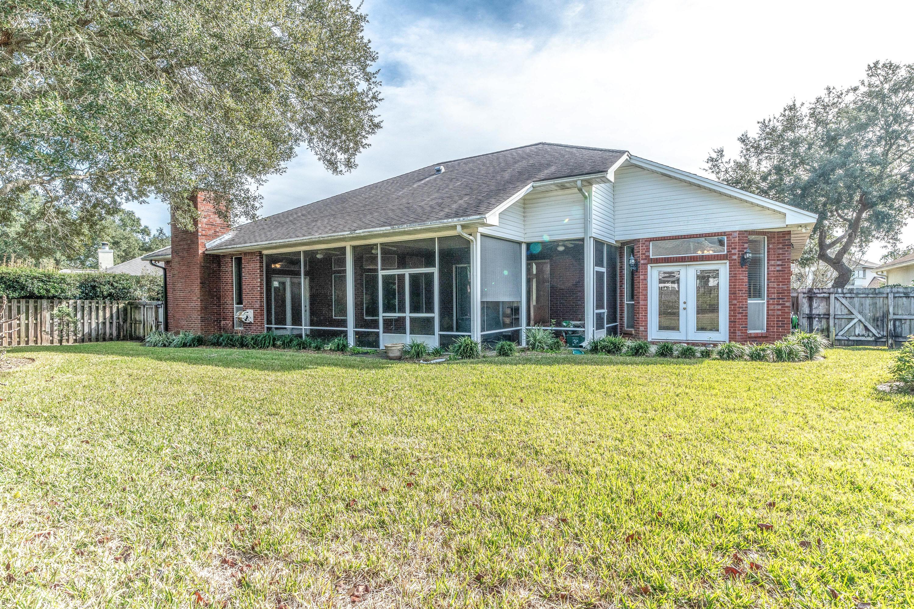 LAKE POINTE - Residential