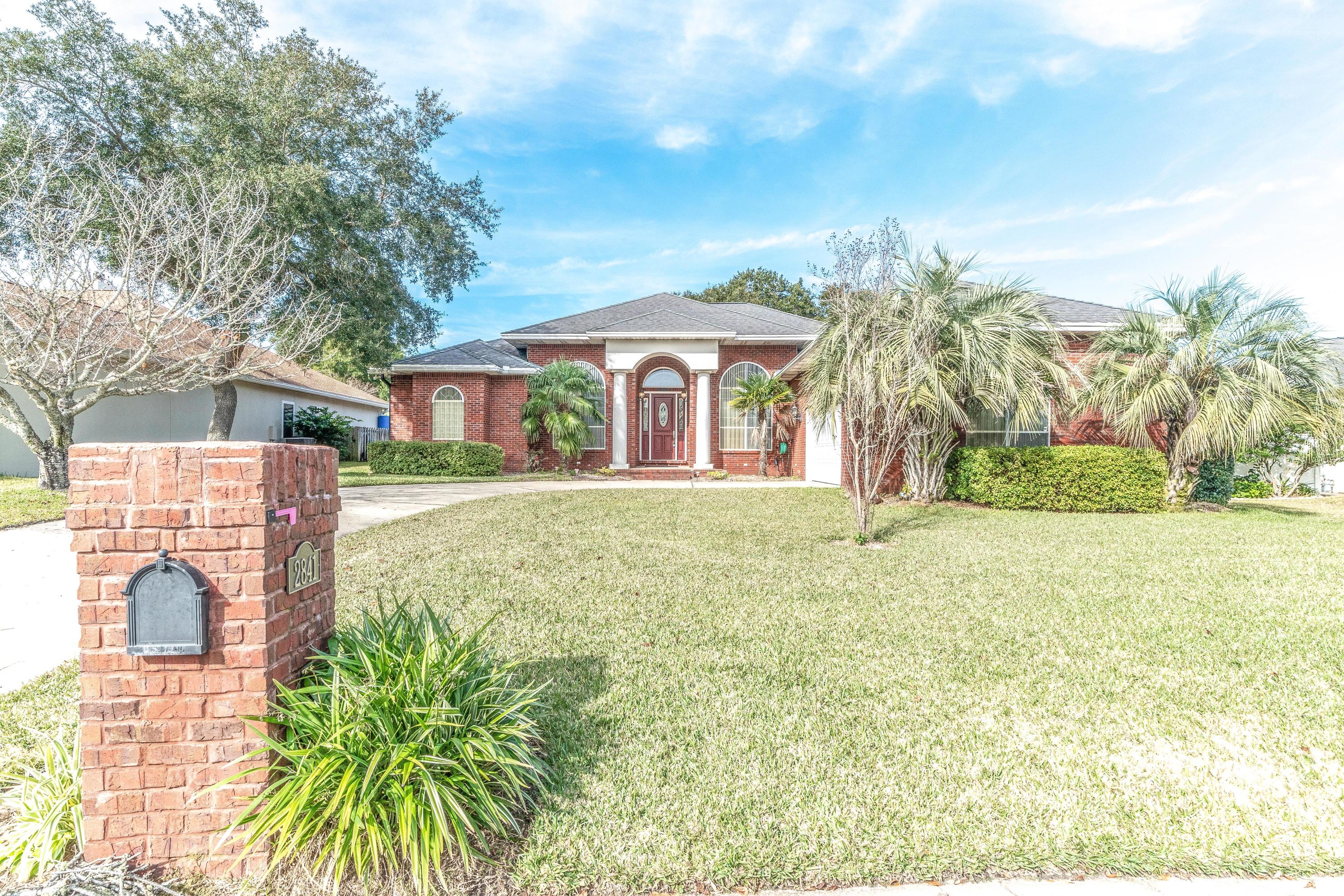 LAKE POINTE - Residential