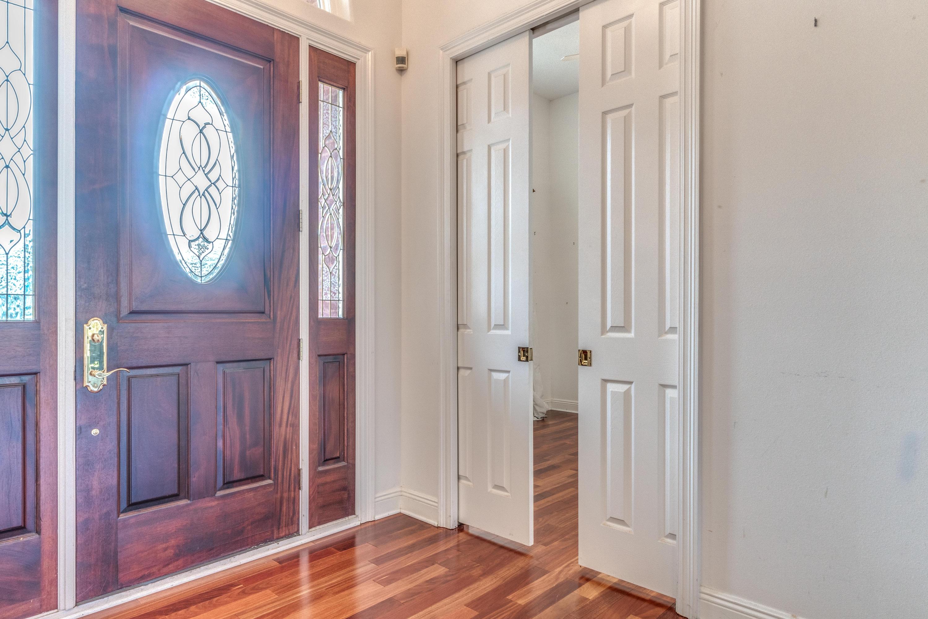 LAKE POINTE - Residential