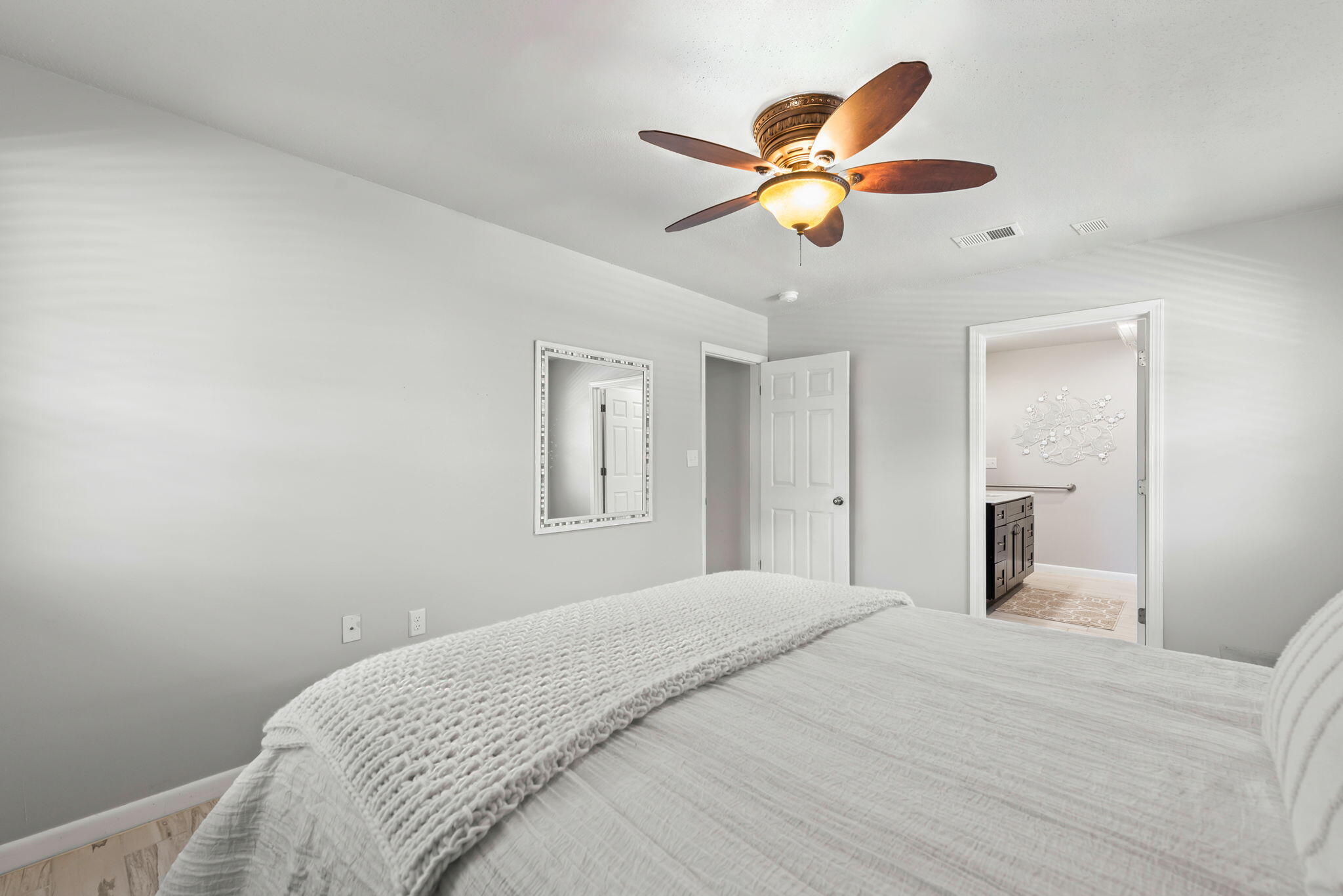 COUNTRY CLUB ESTATES 1ST ADDN - Residential