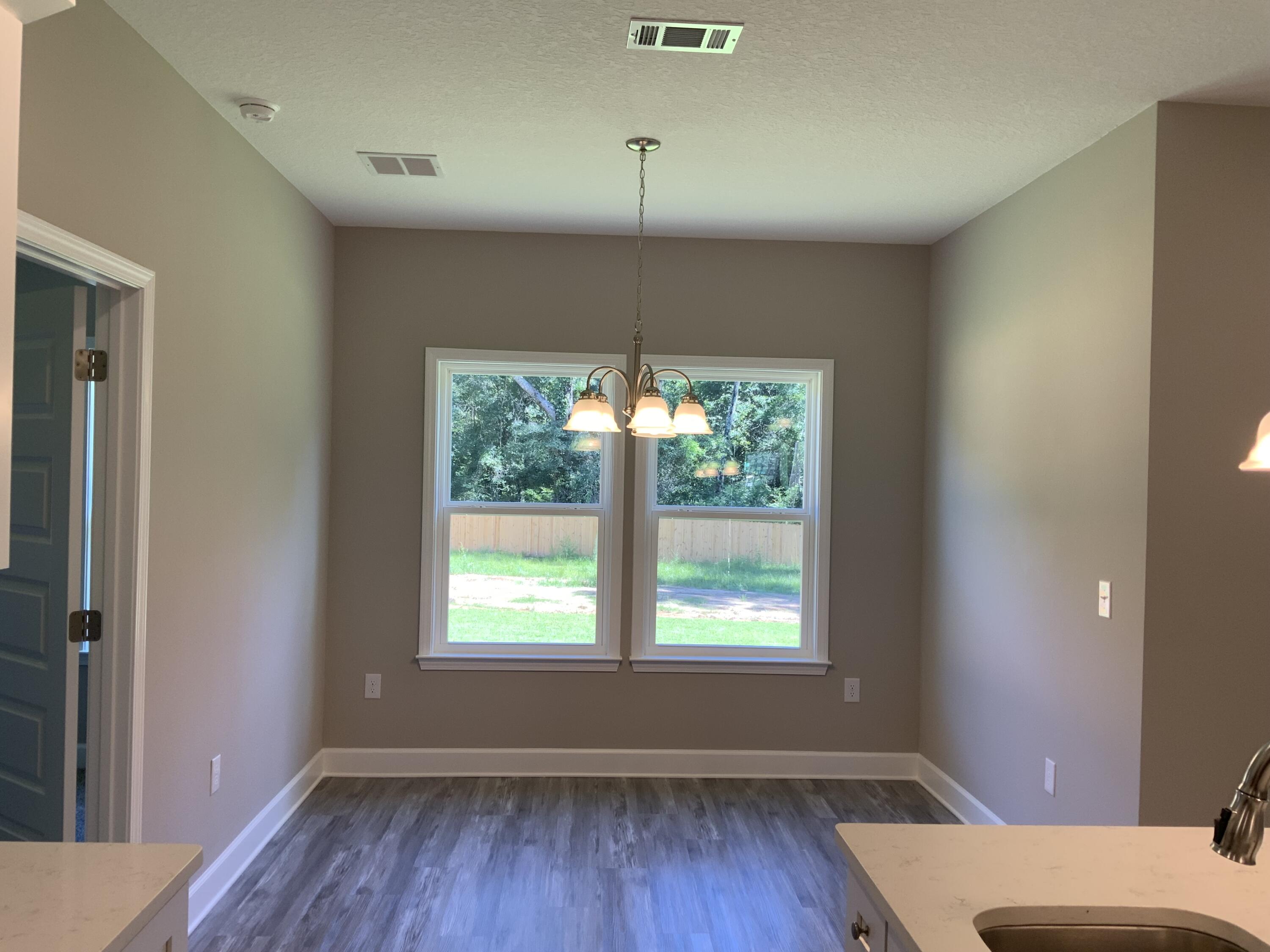 PINEY WOODS EST - Residential