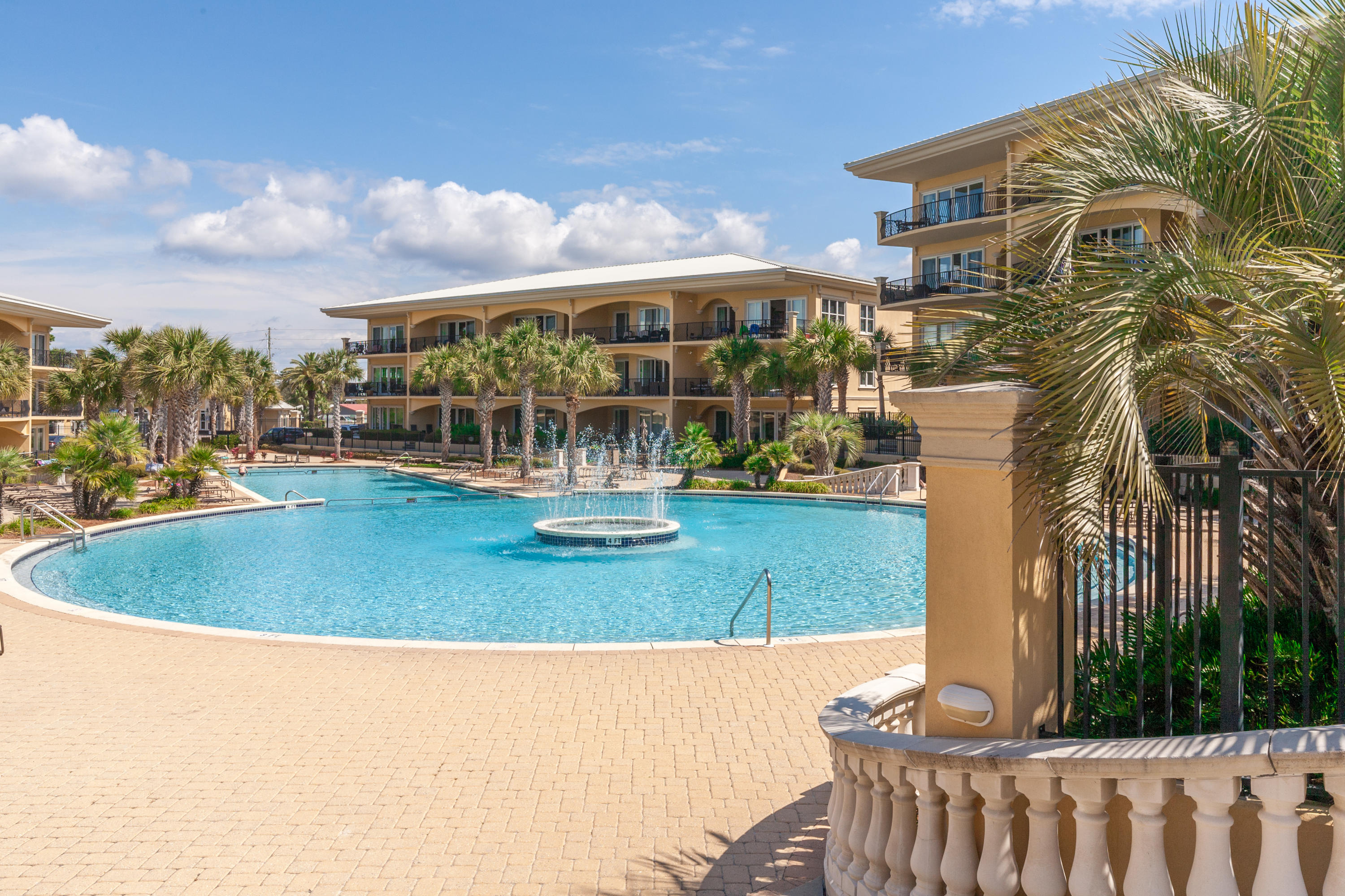 ADAGIO - Residential