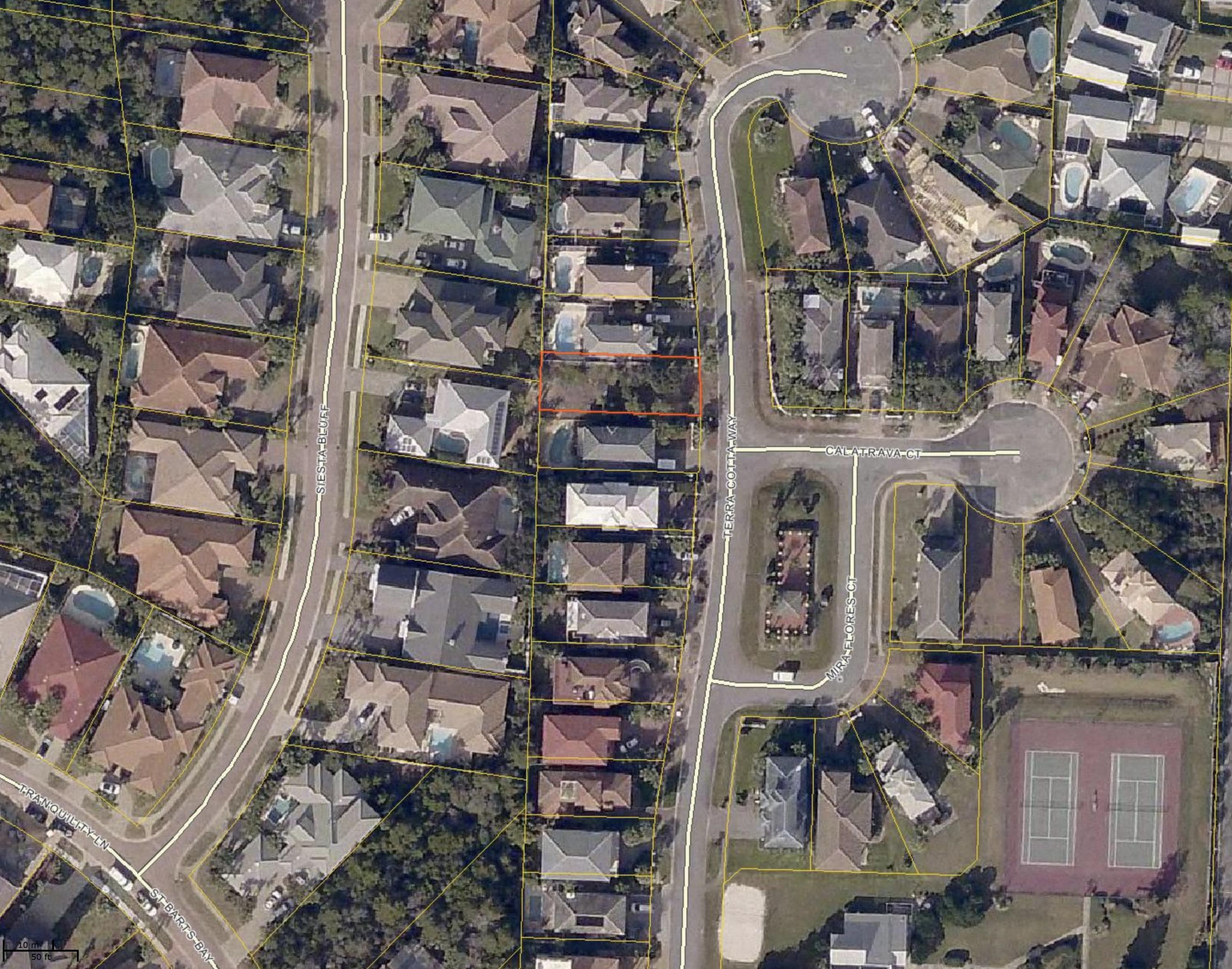 TERRA COTTA TERRACE - Land