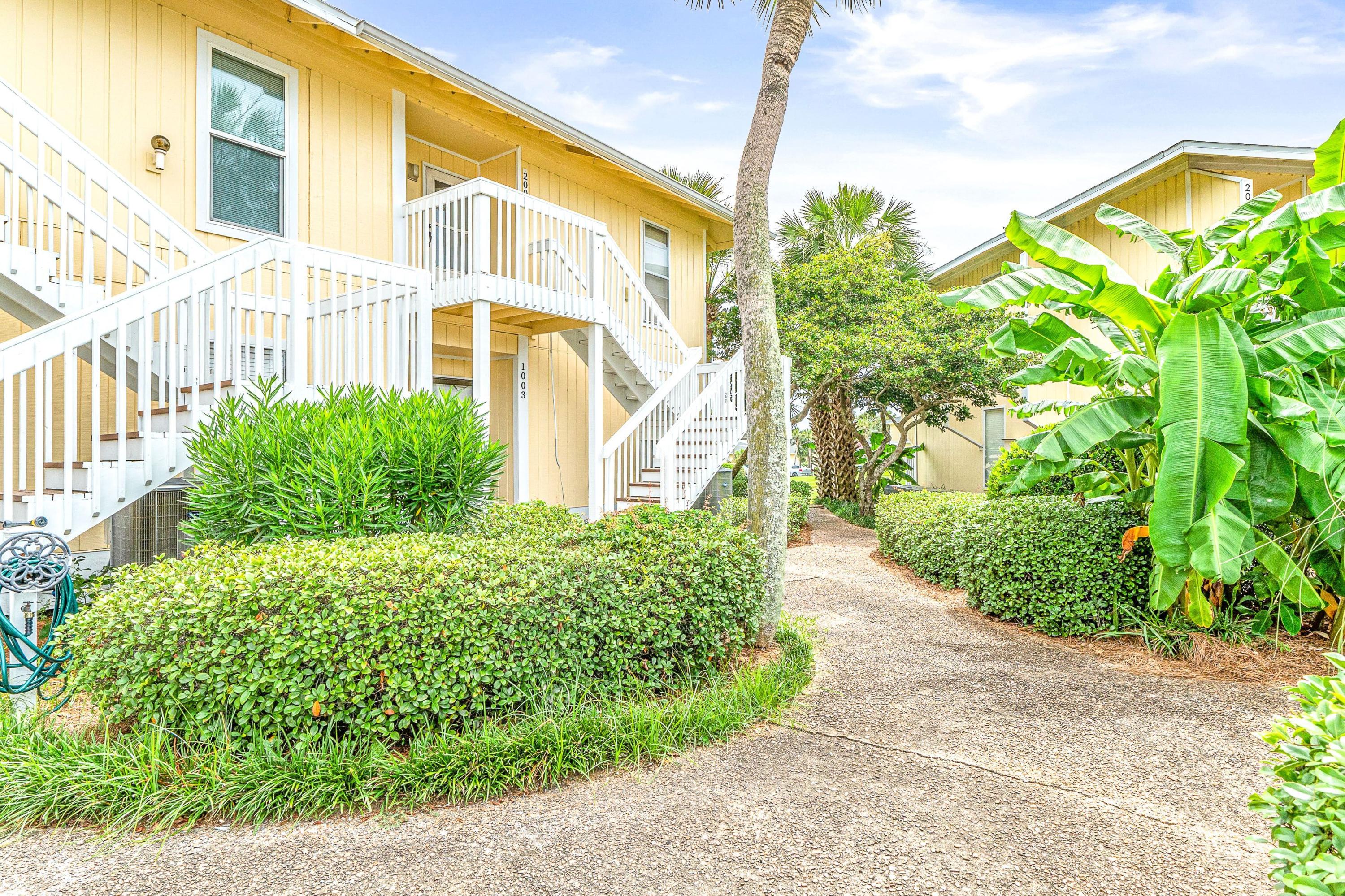 SANDPIPER COVE - Residential