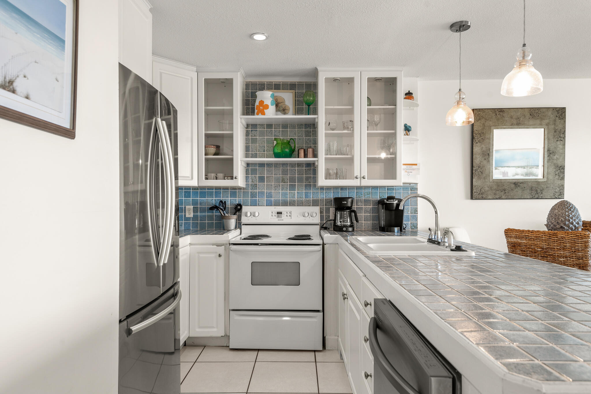 MISTRAL CONDO - Residential