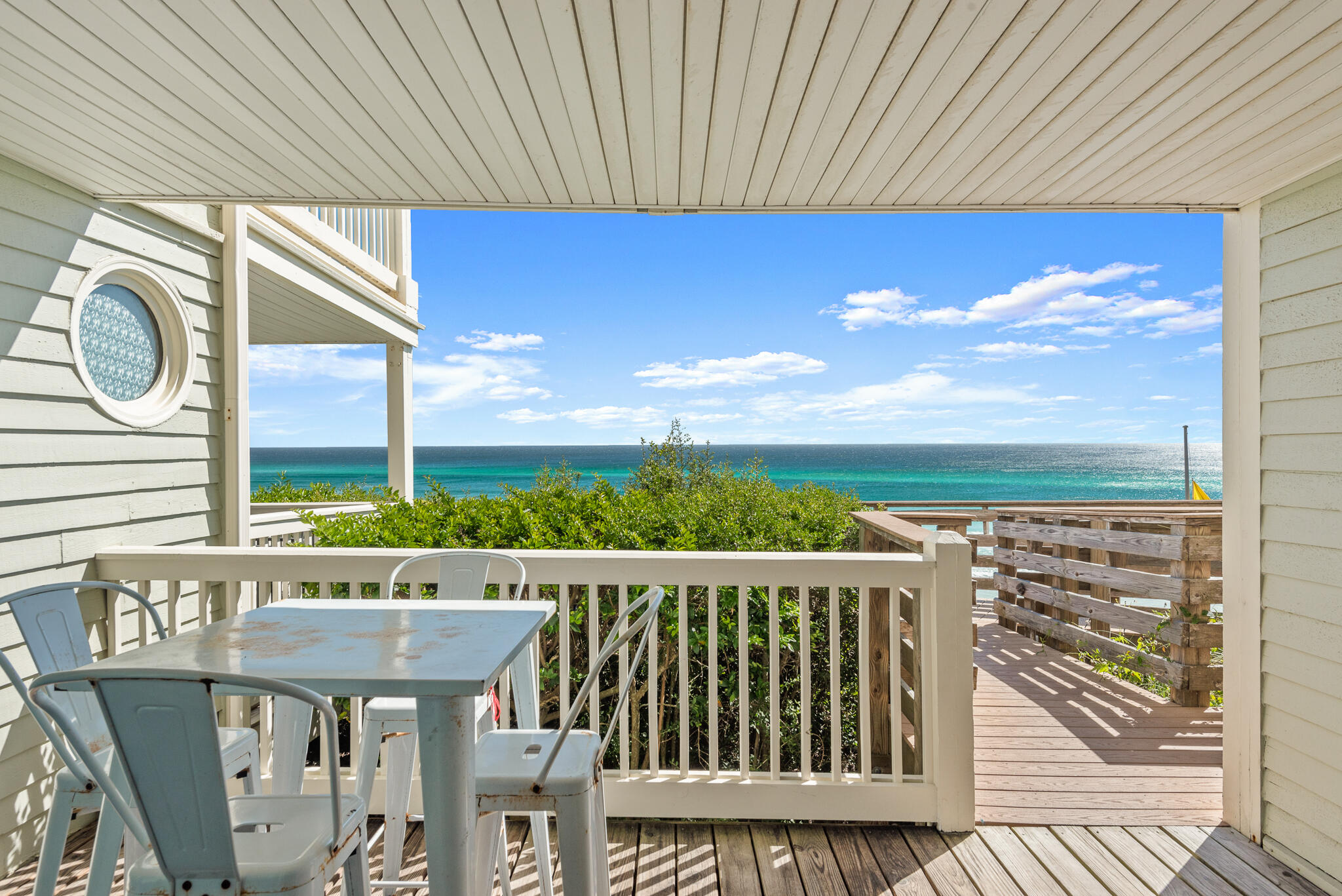 MISTRAL CONDO - Residential