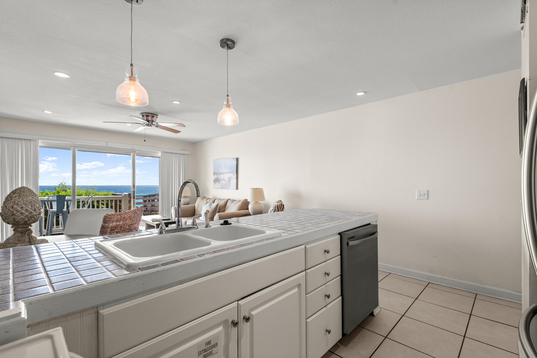 MISTRAL CONDO - Residential