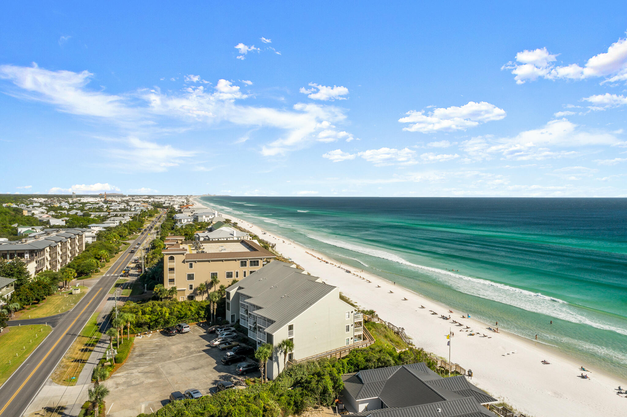 MISTRAL CONDO - Residential