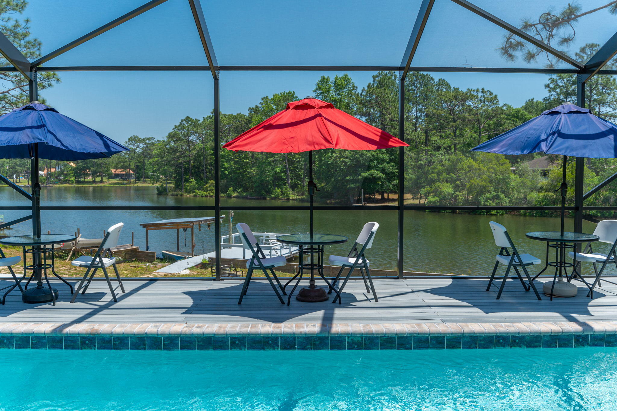 MIRROR LAKE - Residential