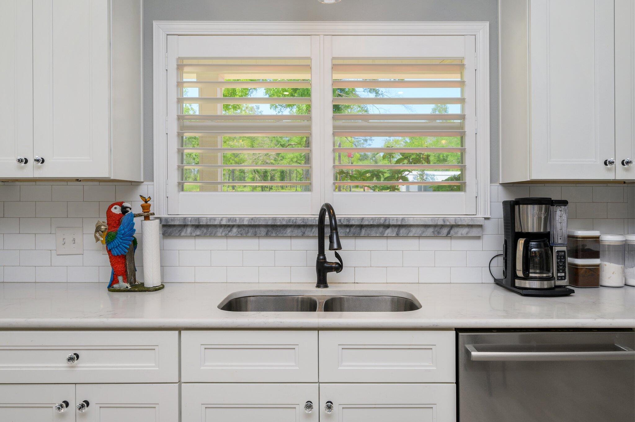 MIRROR LAKE - Residential