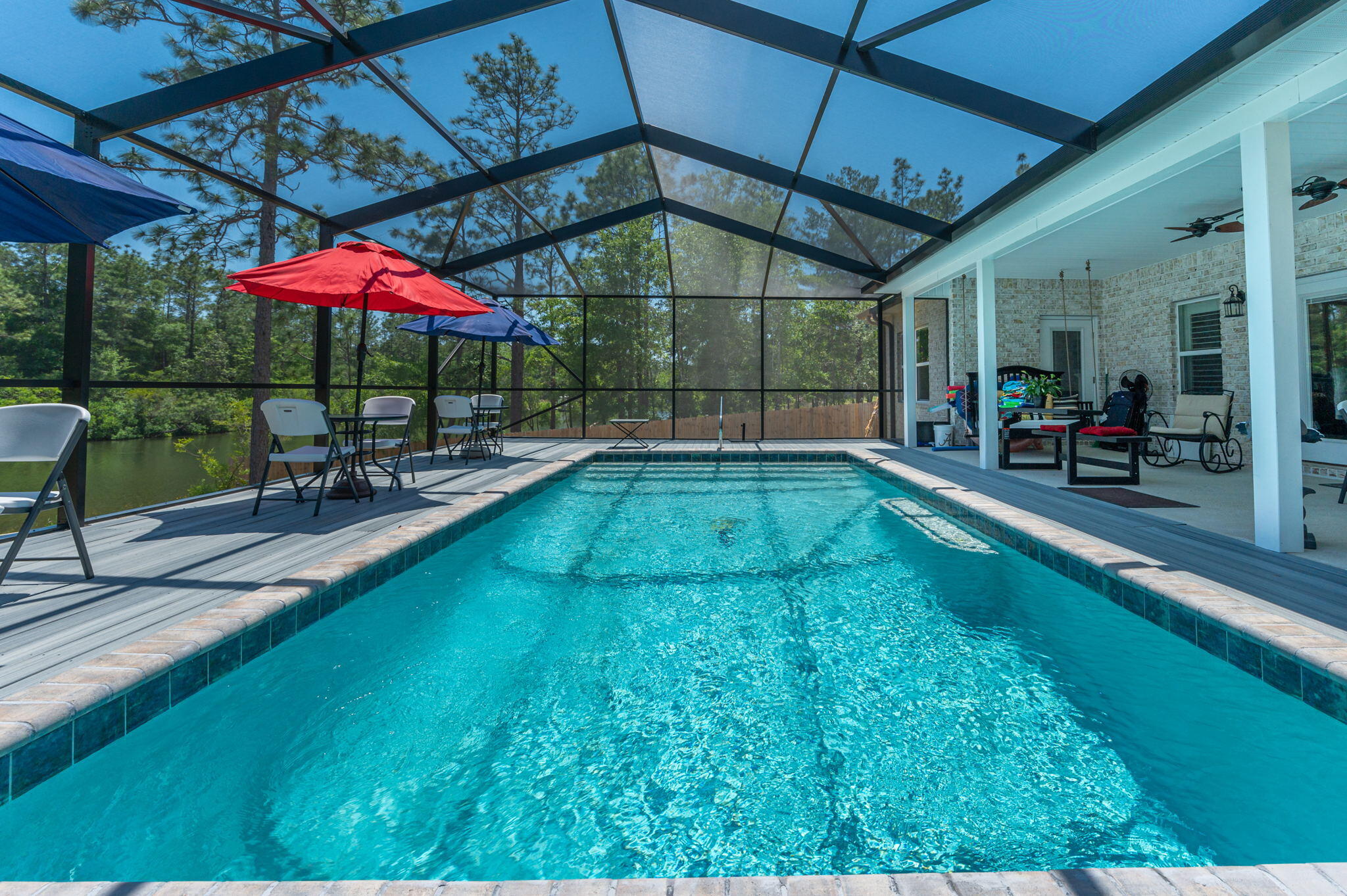 MIRROR LAKE - Residential