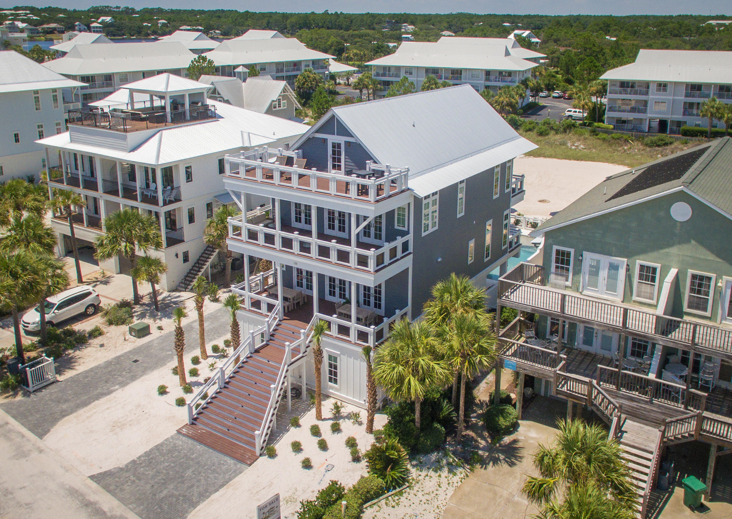 WALK OVER DUNES - Residential