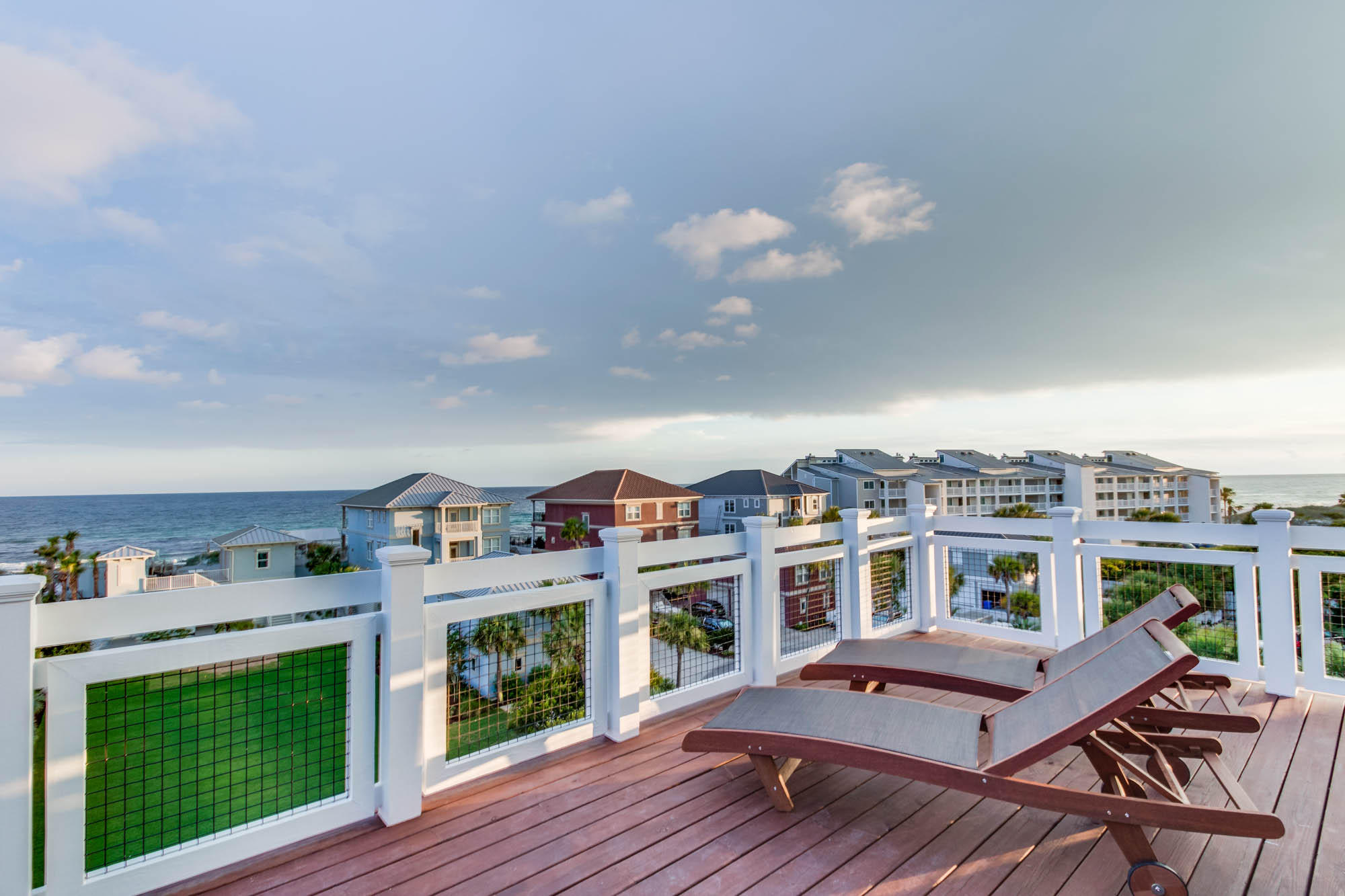 WALK OVER DUNES - Residential