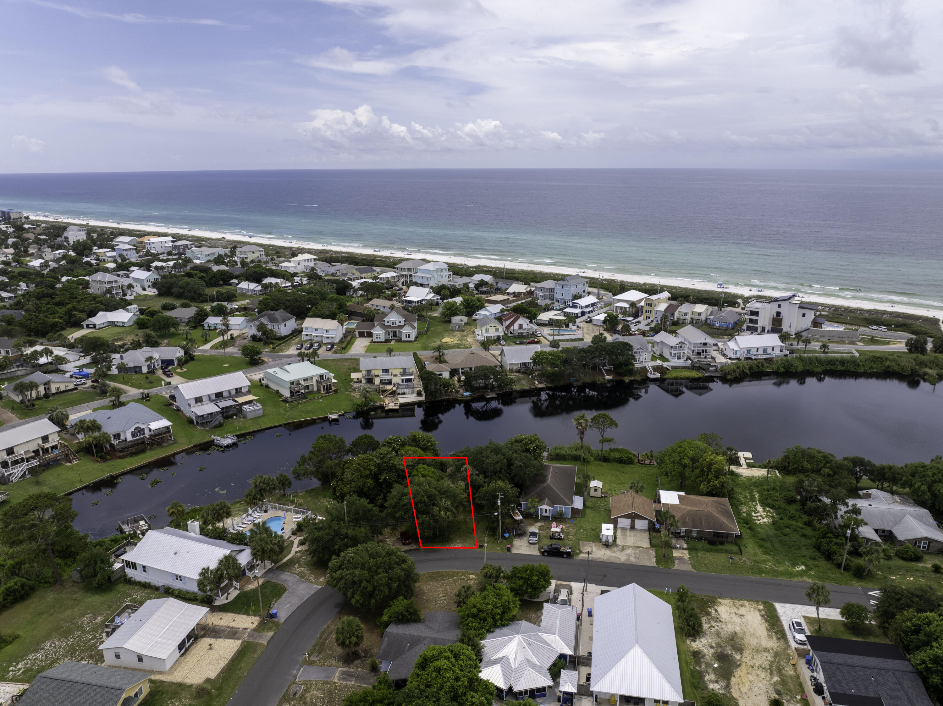 RIVIERA BEACH - Land