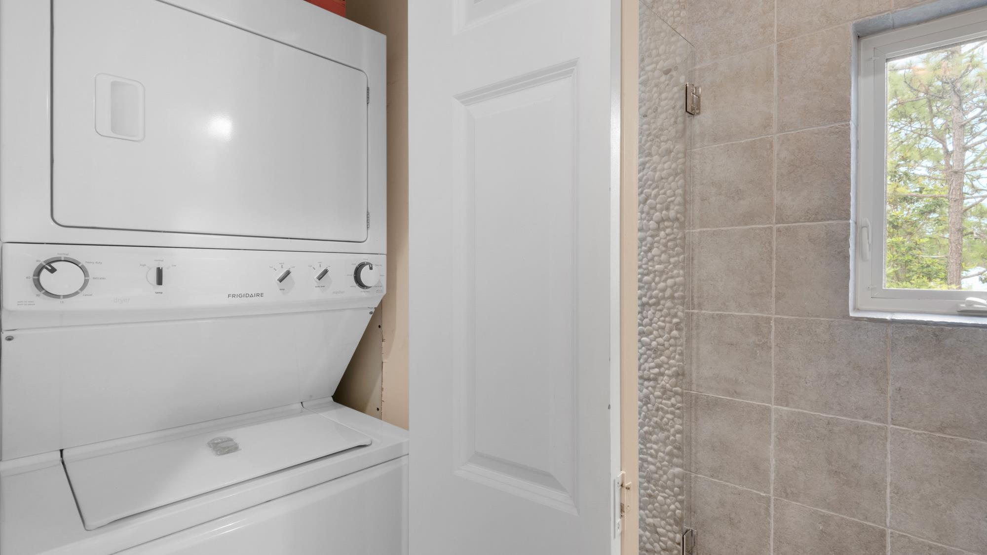 GULF SHORE MANOR - Residential Lease