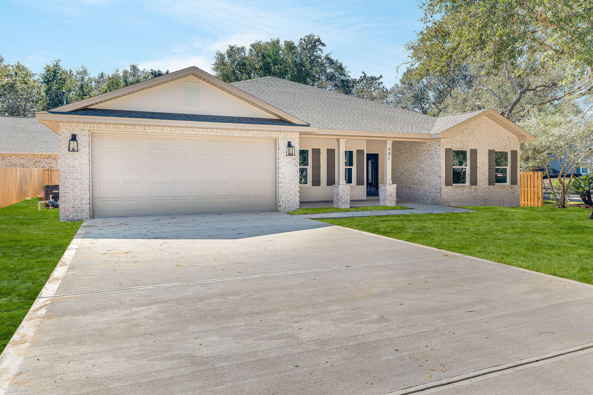 LONGWOOD - Residential