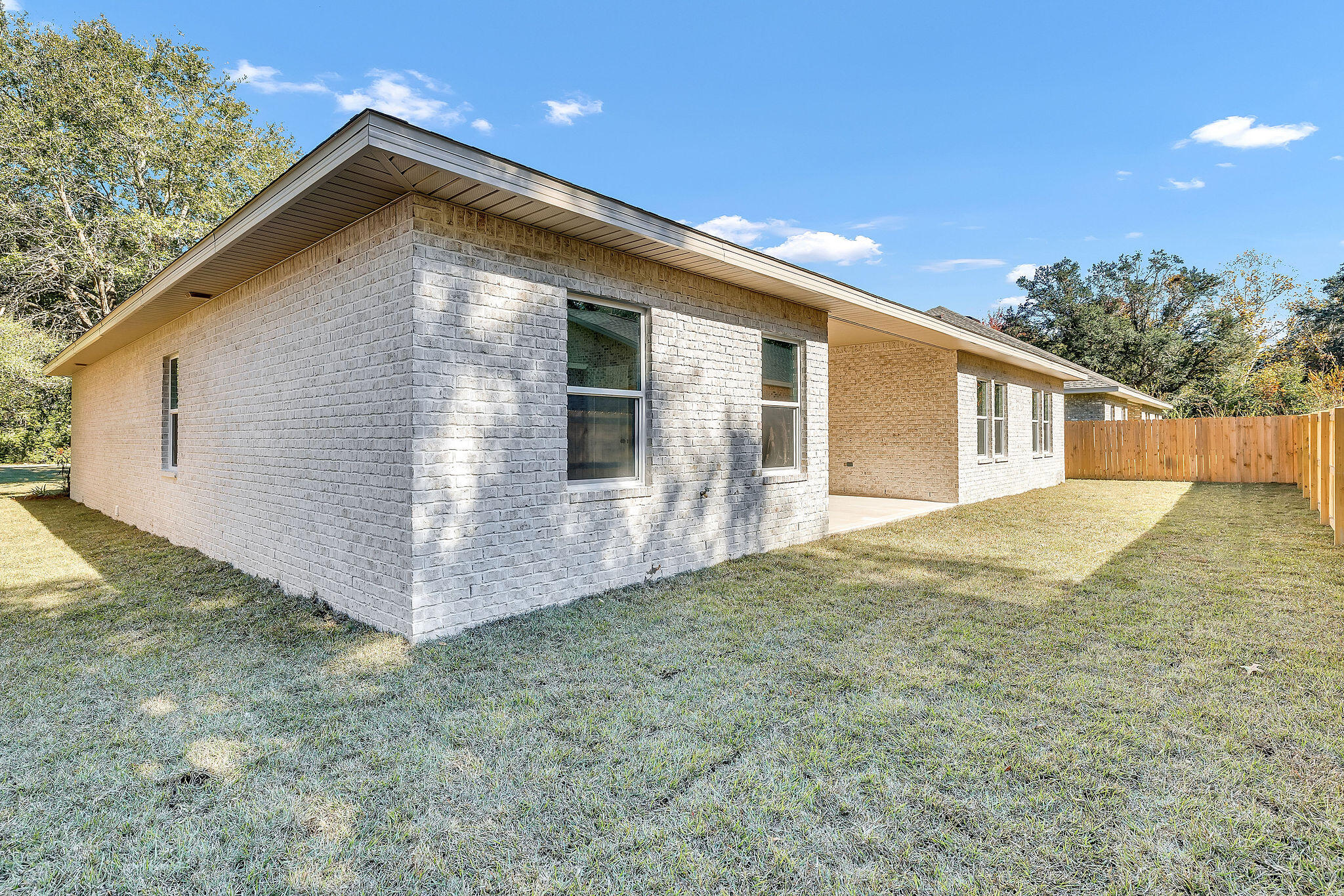 LONGWOOD - Residential