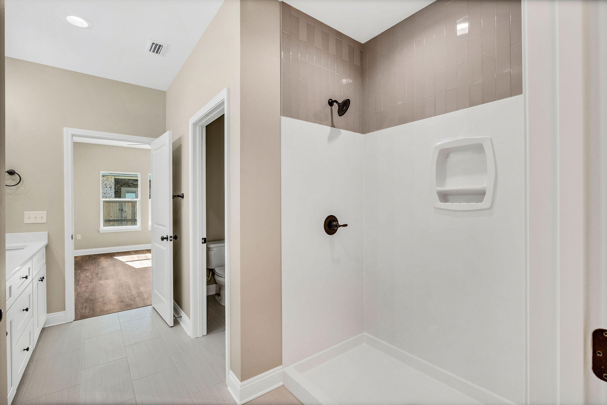 LONGWOOD - Residential