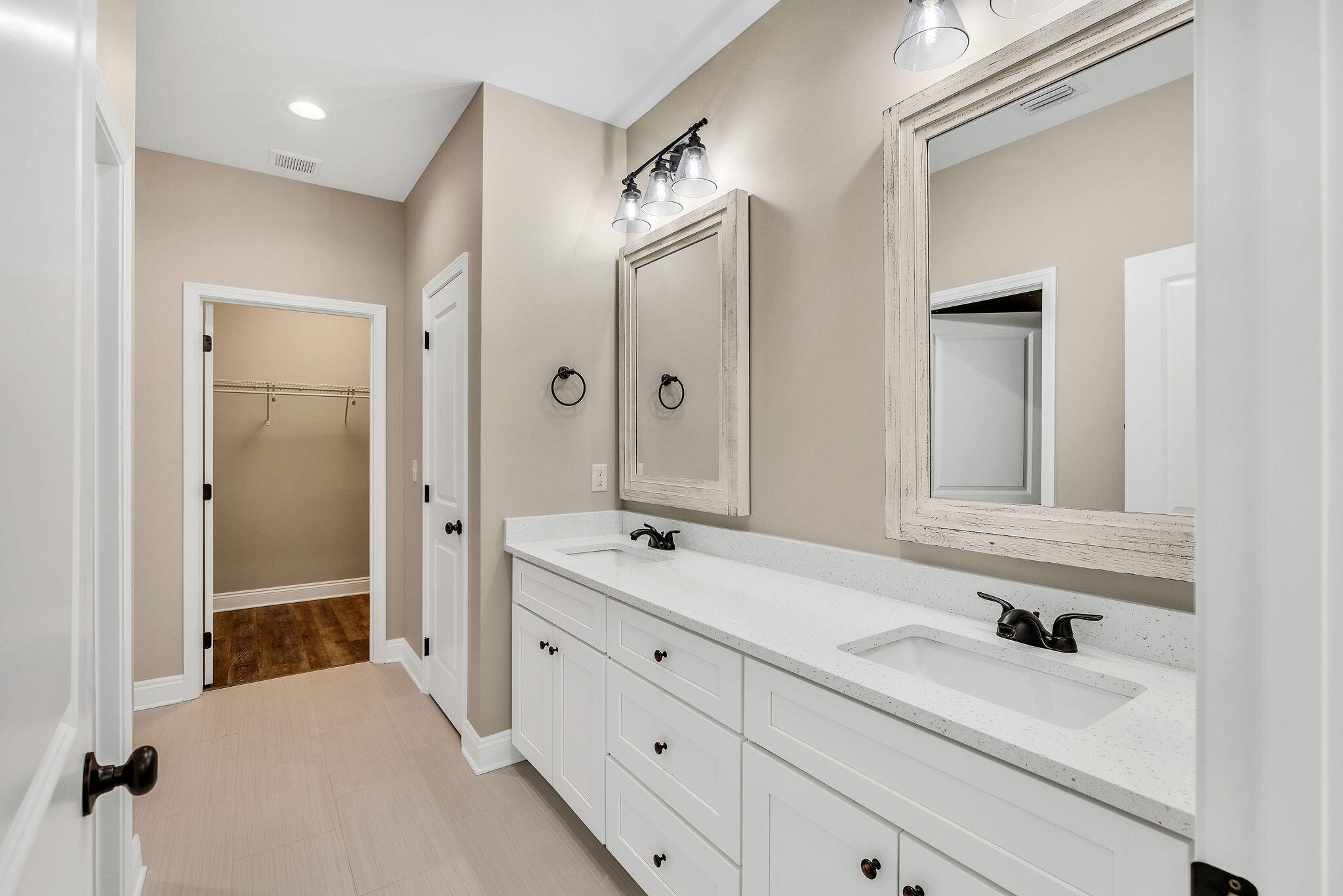 LONGWOOD - Residential