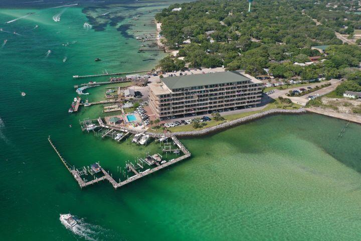 SIDES MORENO POINT WEST - Residential