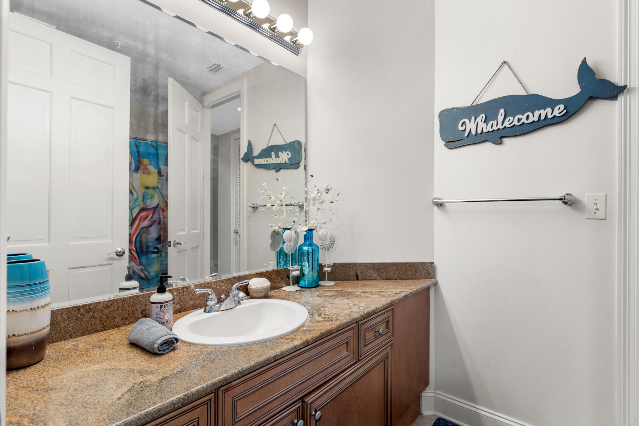 SIDES MORENO POINT WEST - Residential