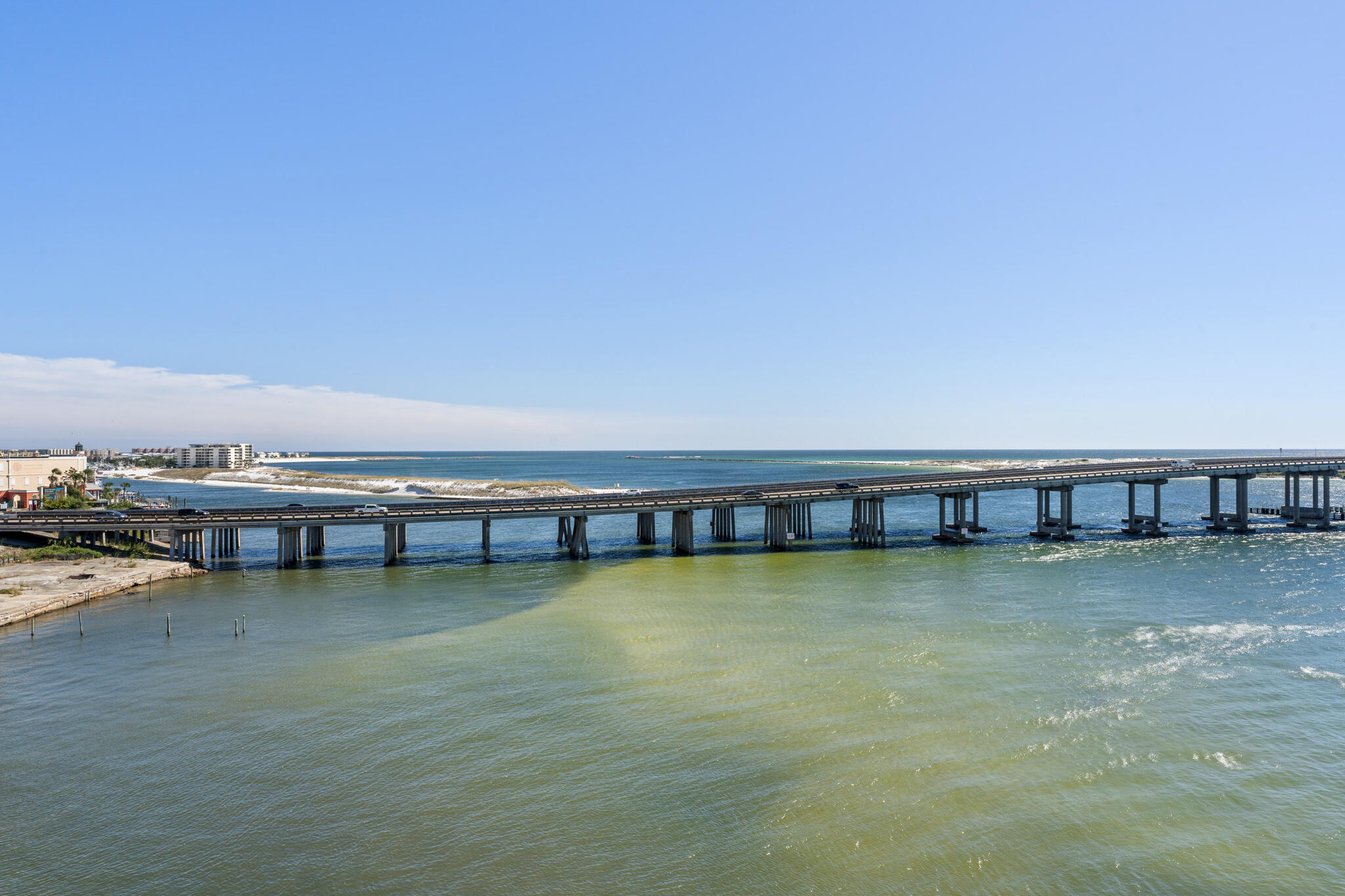 SIDES MORENO POINT WEST - Residential