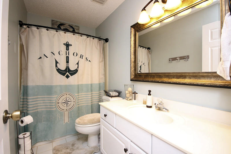 INDIAN TRAIL ESTATES - Residential