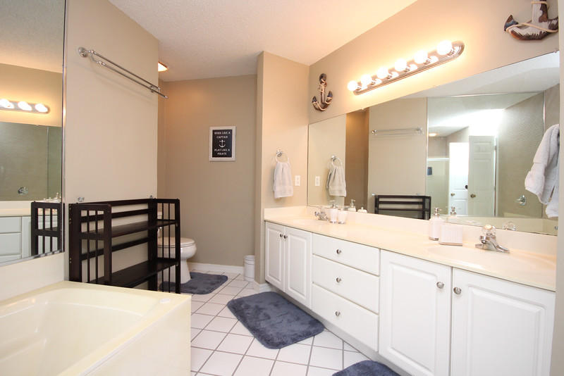 INDIAN TRAIL ESTATES - Residential