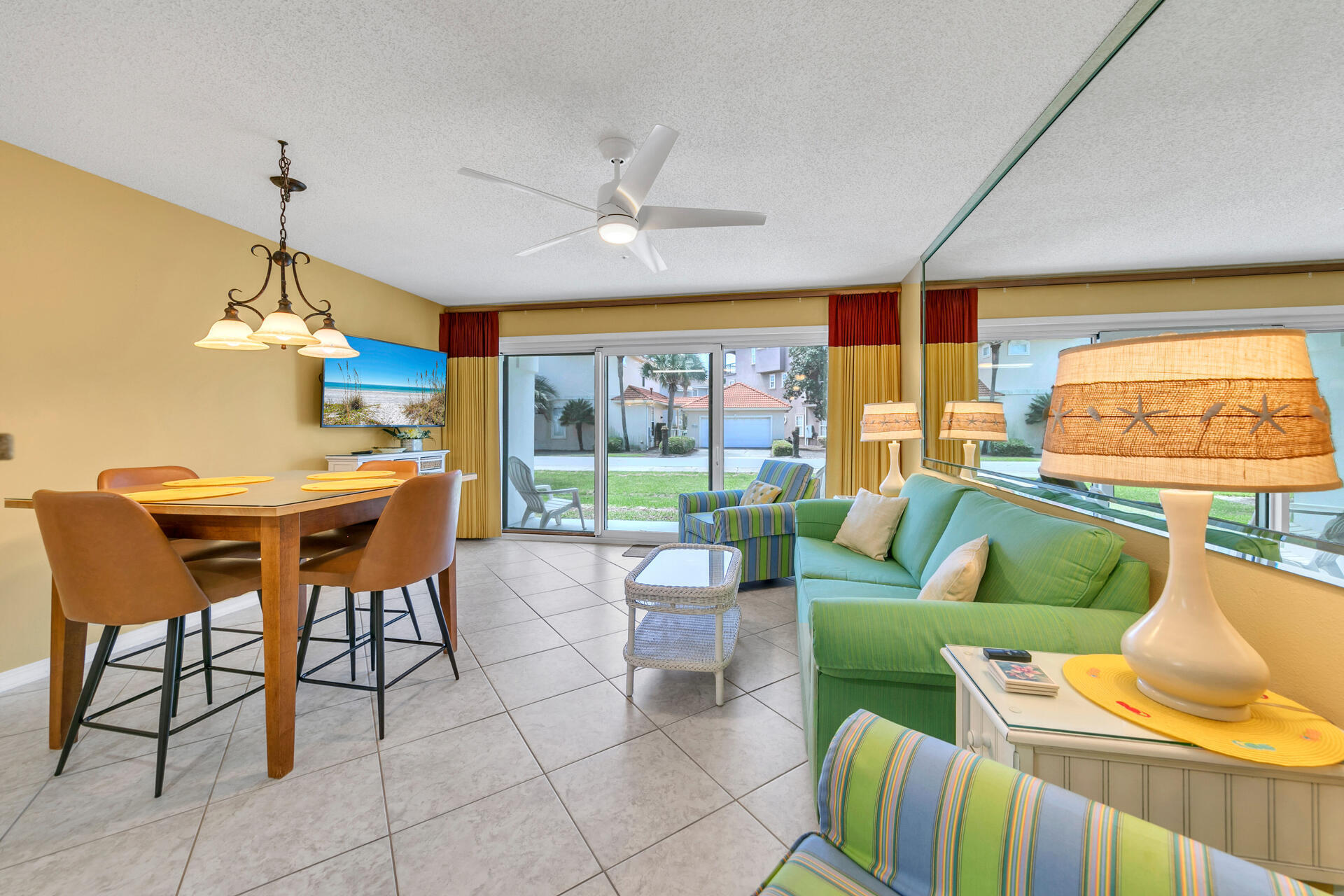 MARAVILLA CONDO 2 - Residential