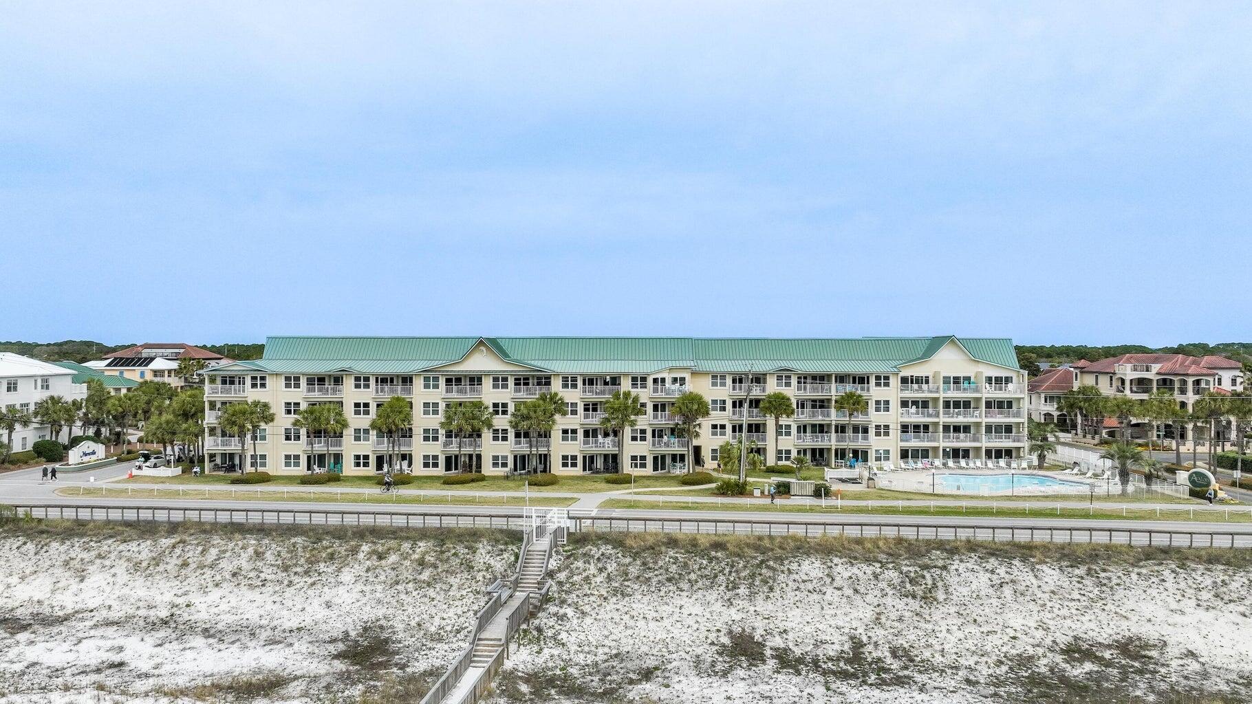 MARAVILLA CONDO 2 - Residential