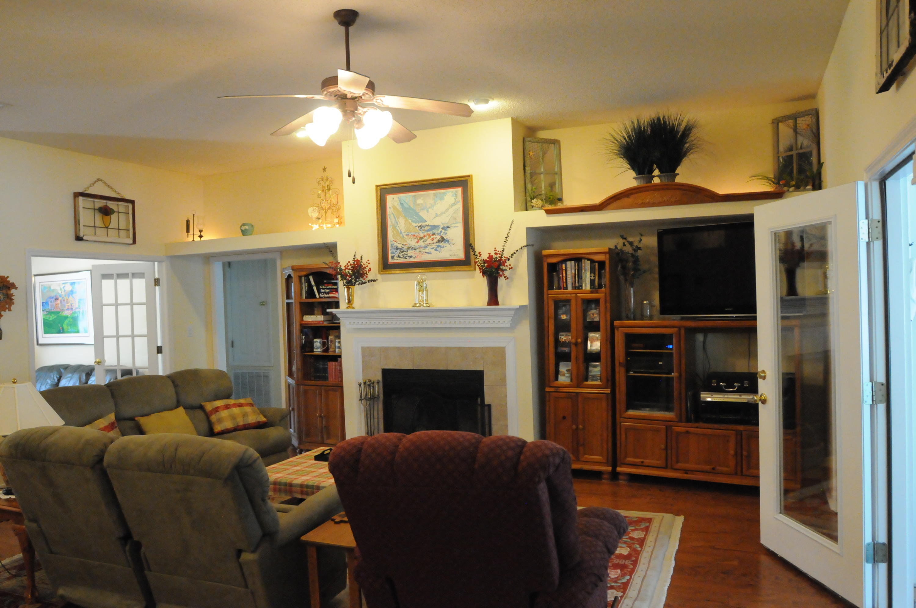 SHADOW OAK S/D - Residential