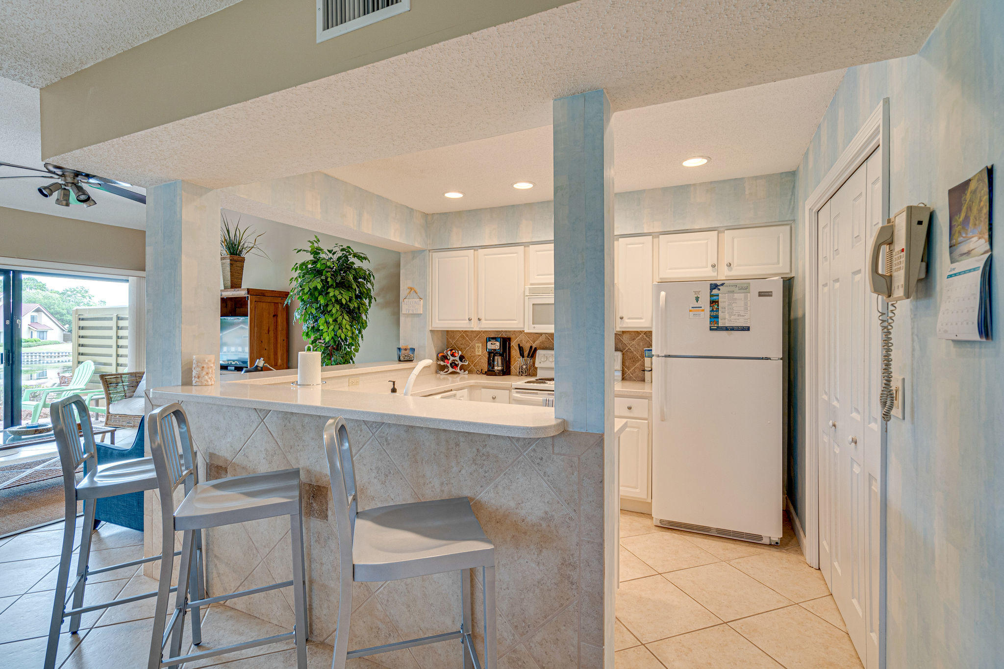 BEACHWALK T/H - Residential