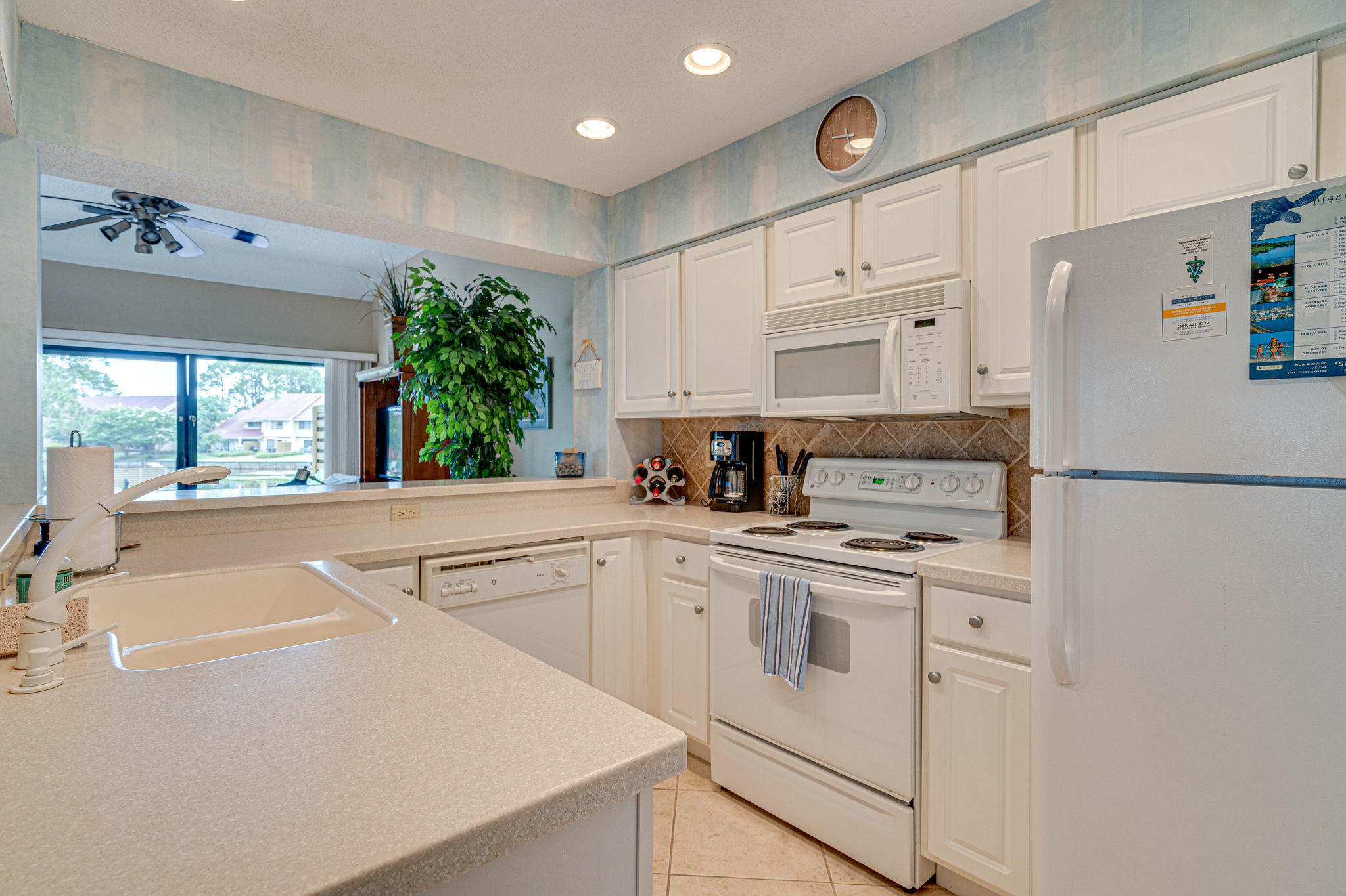 BEACHWALK T/H - Residential