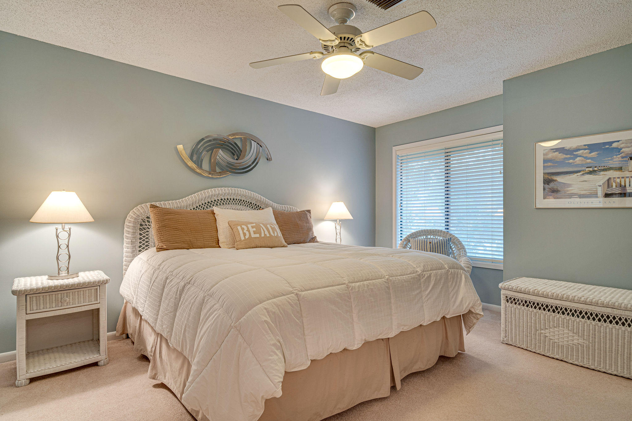 BEACHWALK T/H - Residential