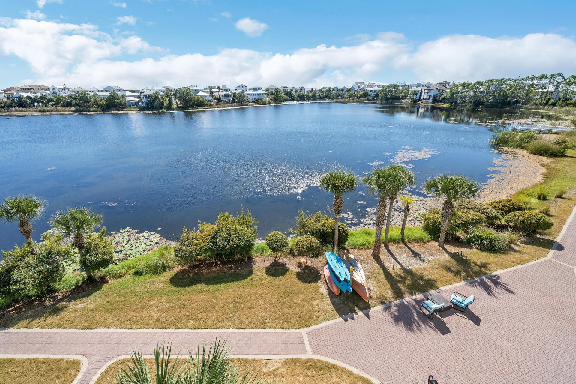Carillon Beach Inn - Residential