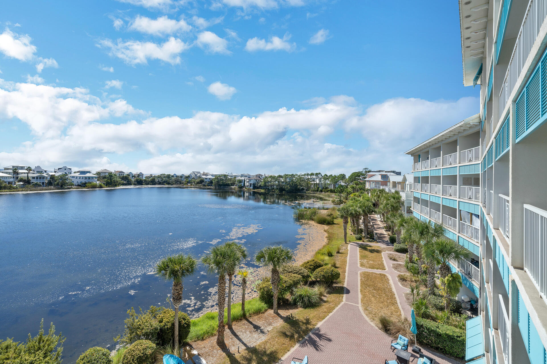 Carillon Beach Inn - Residential