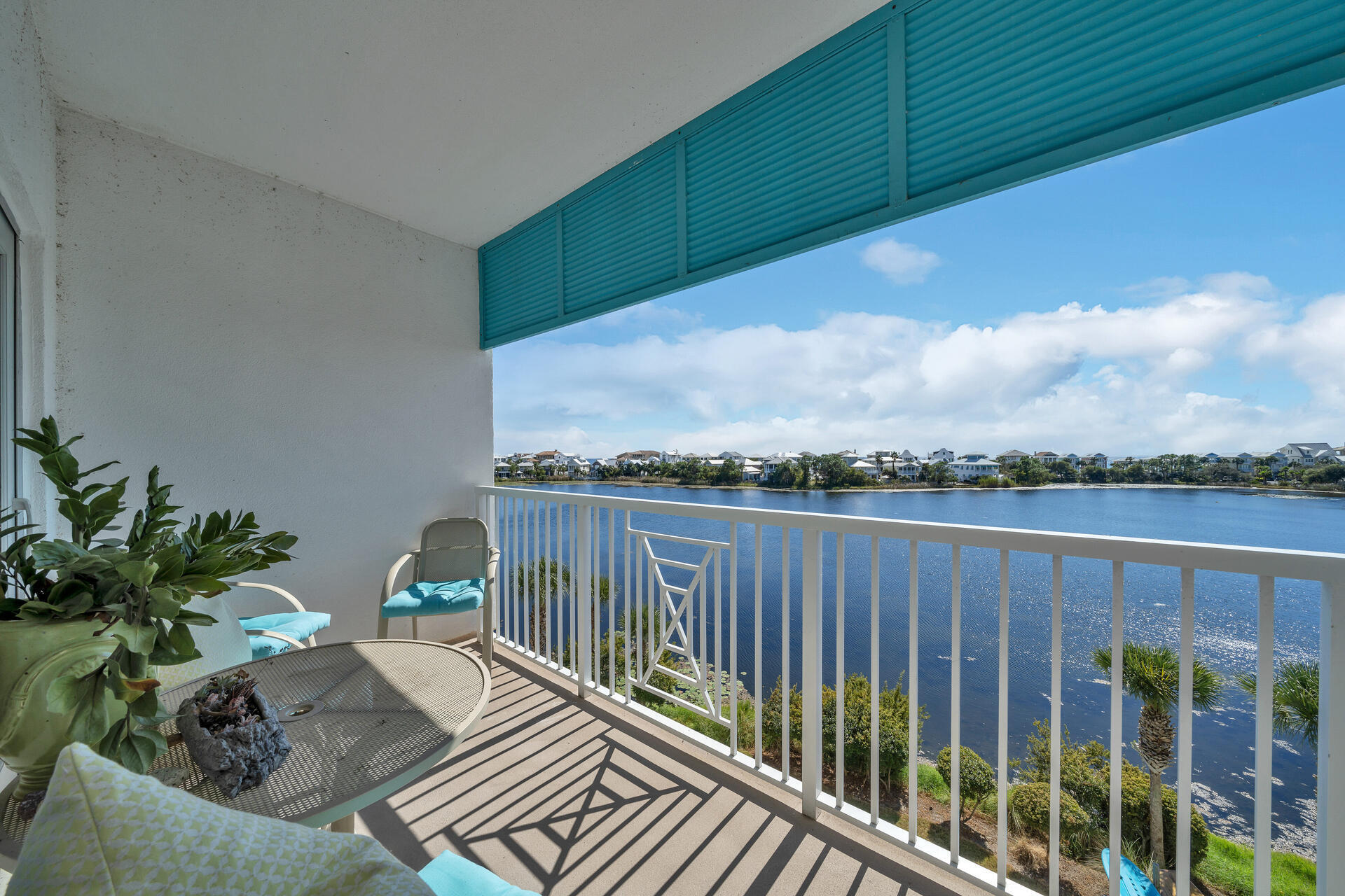 Carillon Beach Inn - Residential