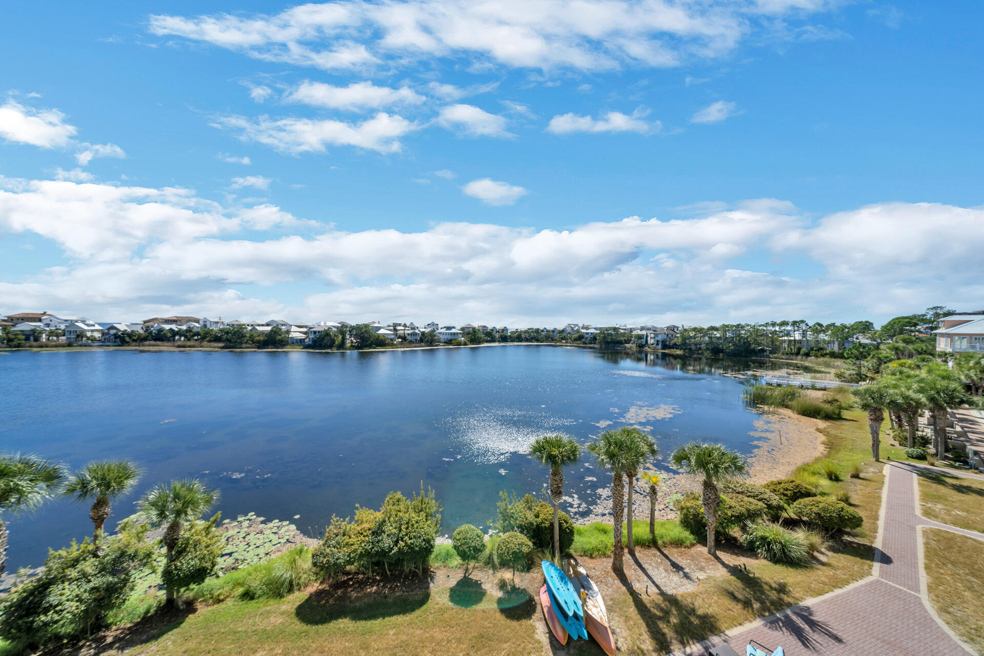Carillon Beach Inn - Residential