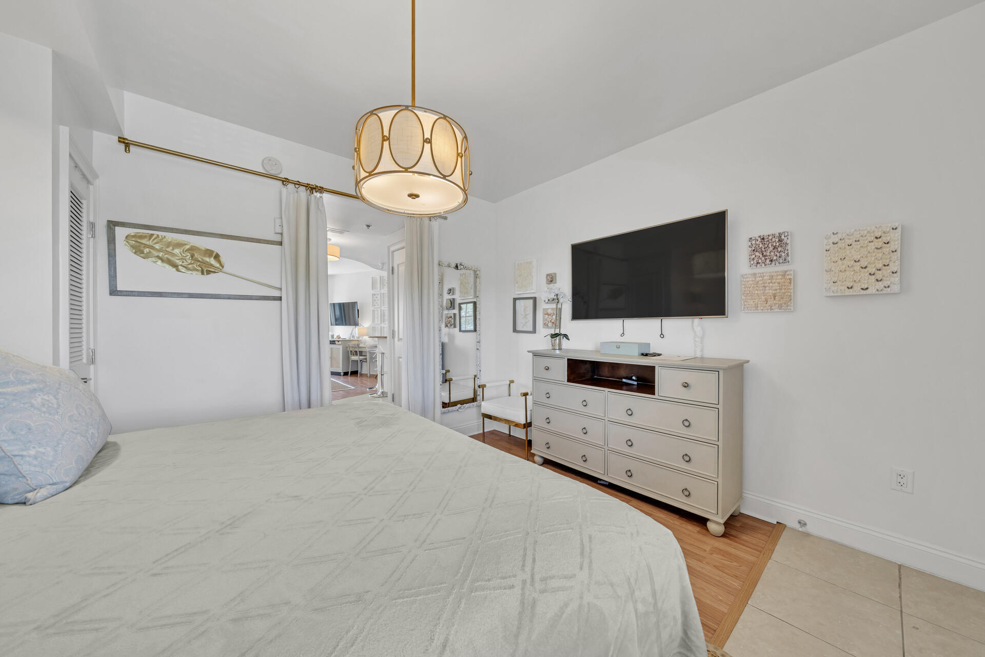 Carillon Beach Inn - Residential