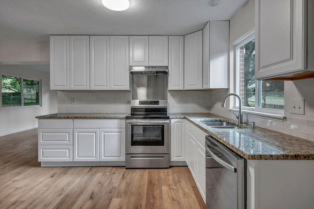 PINECREST HILLS - Residential