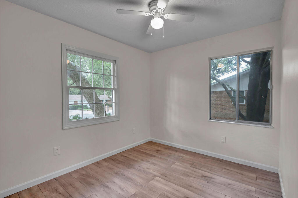 PINECREST HILLS - Residential