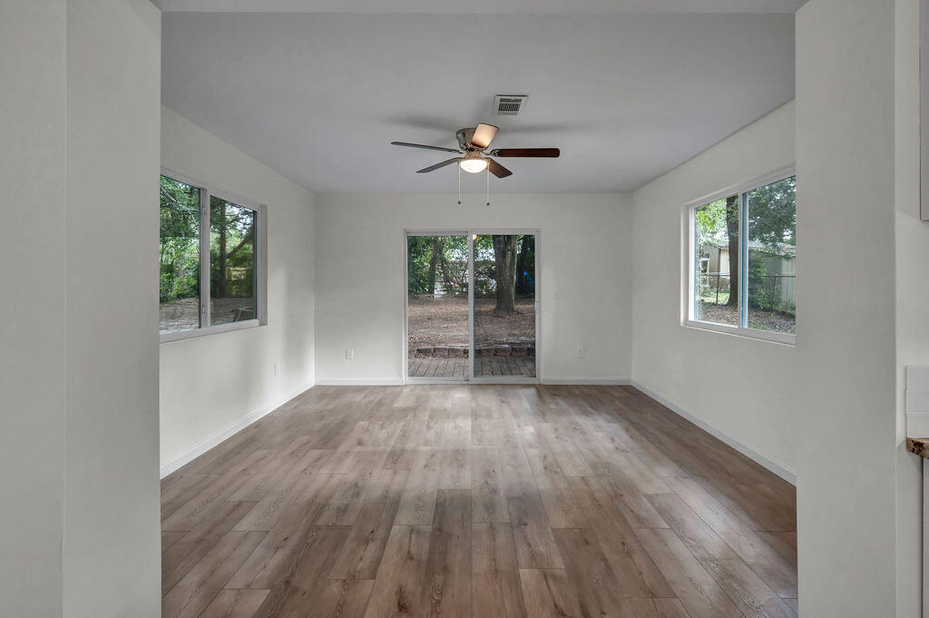 PINECREST HILLS - Residential