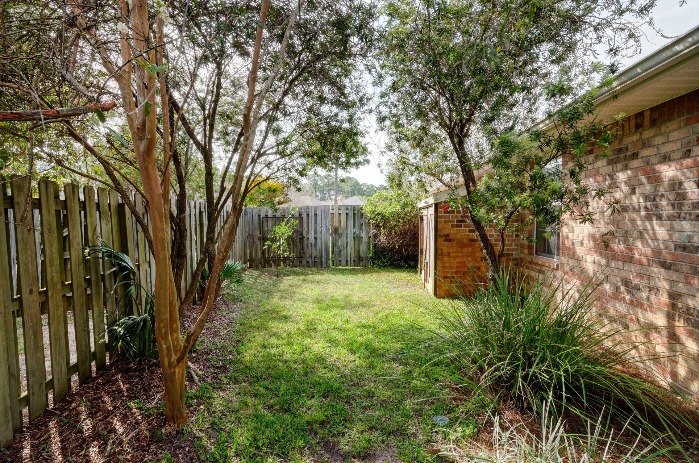 HIDDEN PINES S/D - Residential