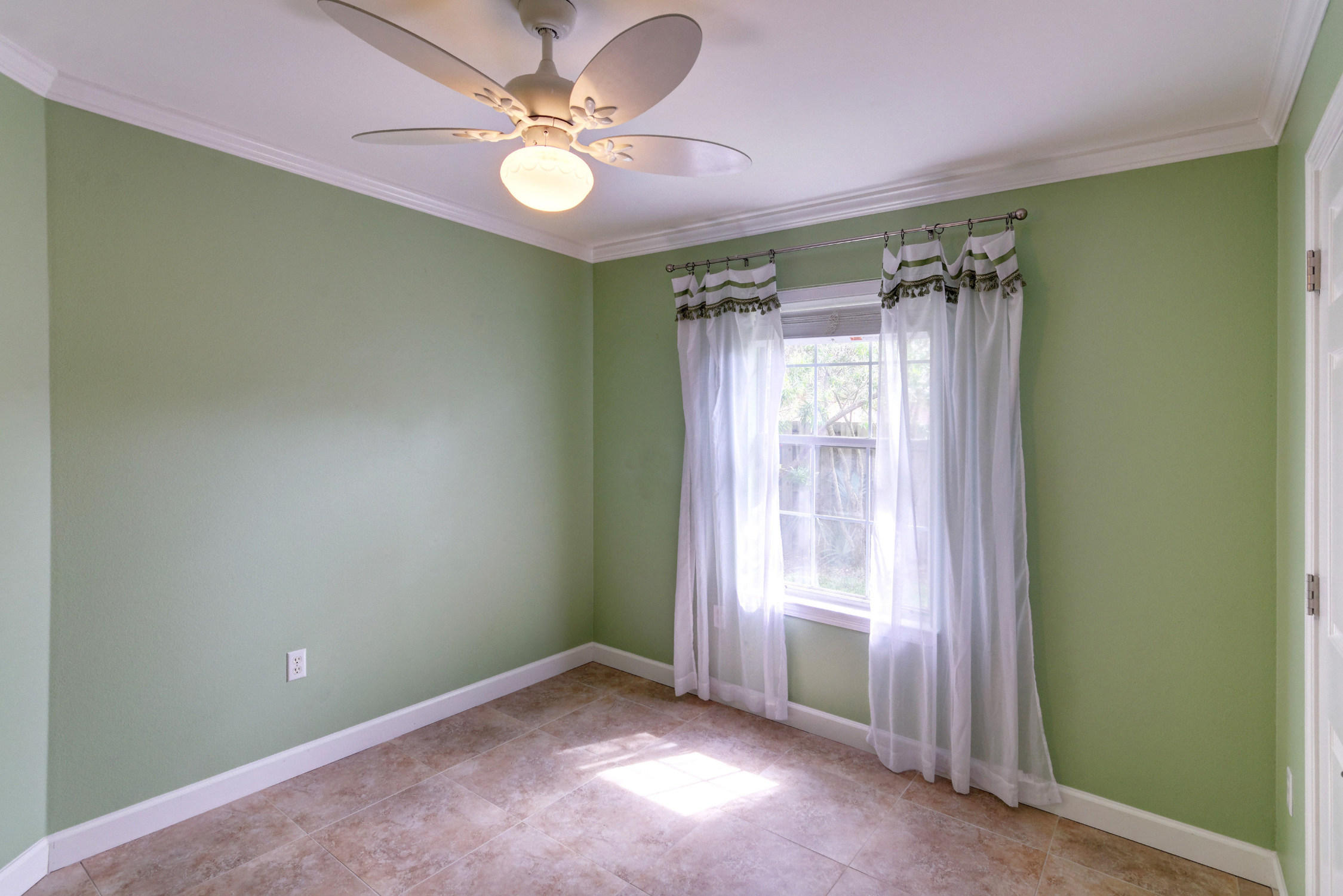 HIDDEN PINES S/D - Residential