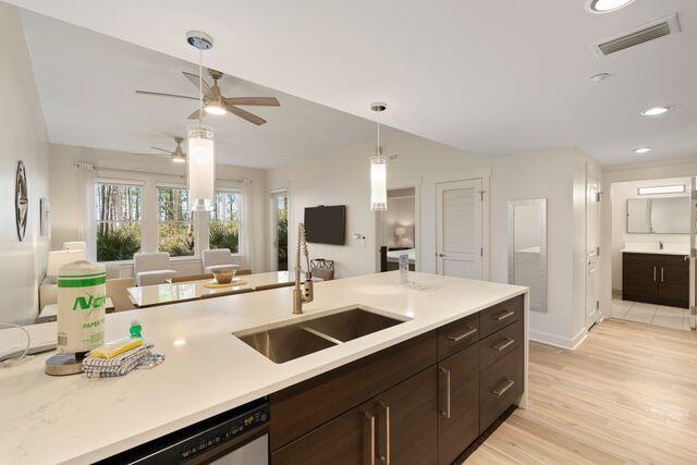 BAHIA CONDO - Residential