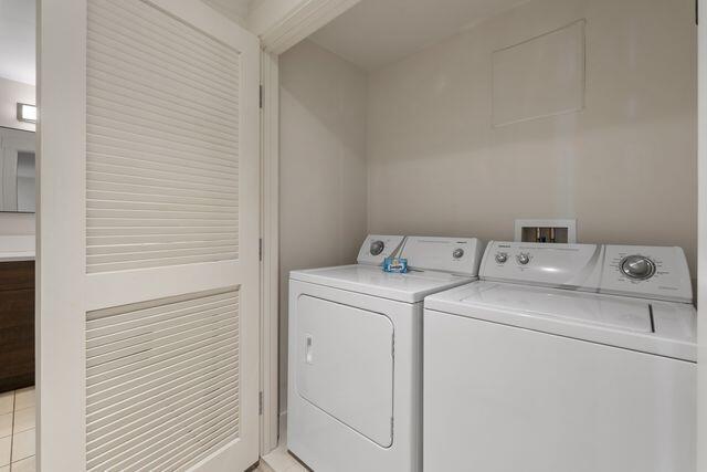 BAHIA CONDO - Residential