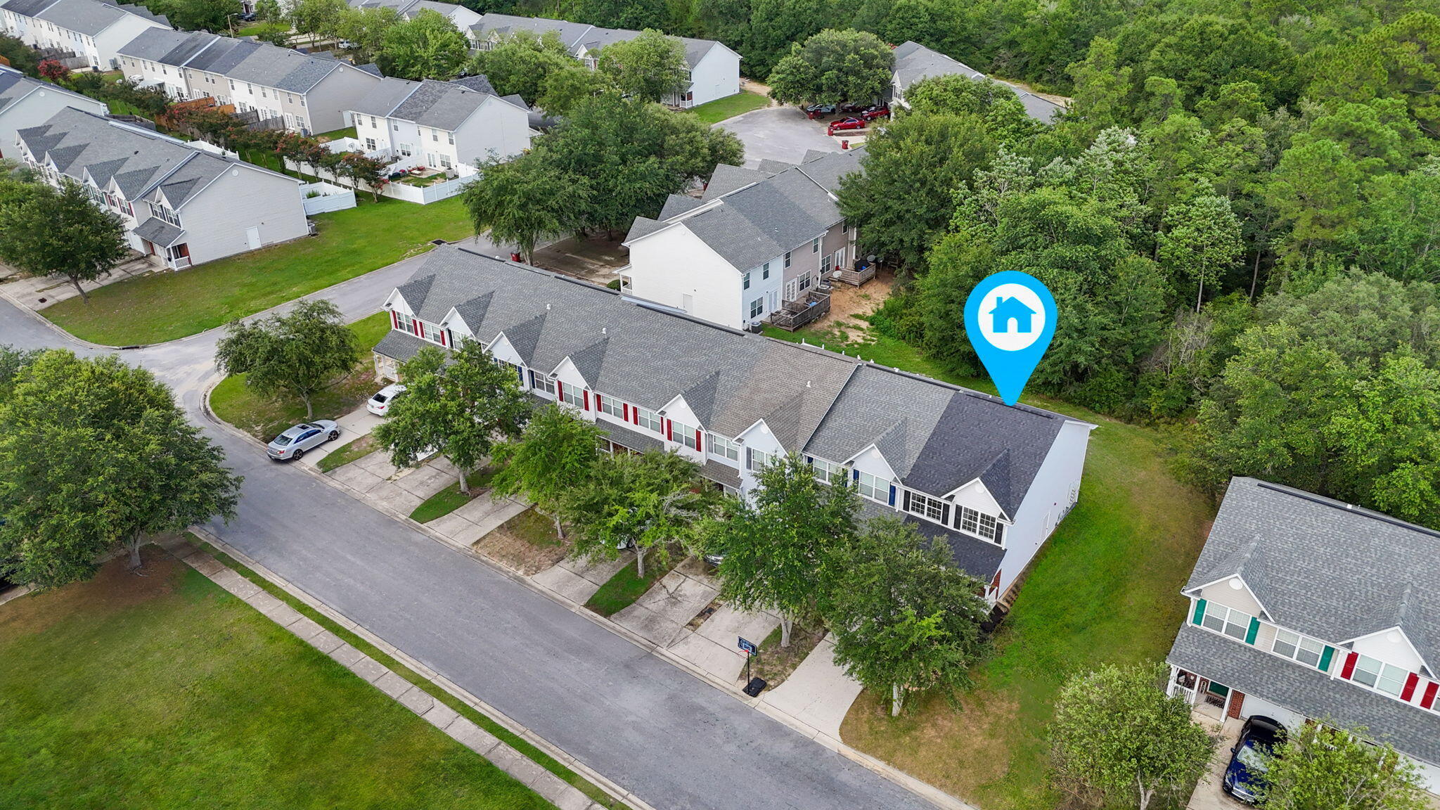 ROLLING PINES - Residential