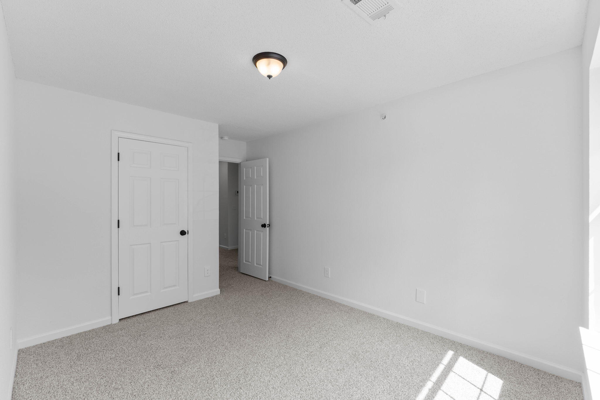 ROLLING PINES - Residential