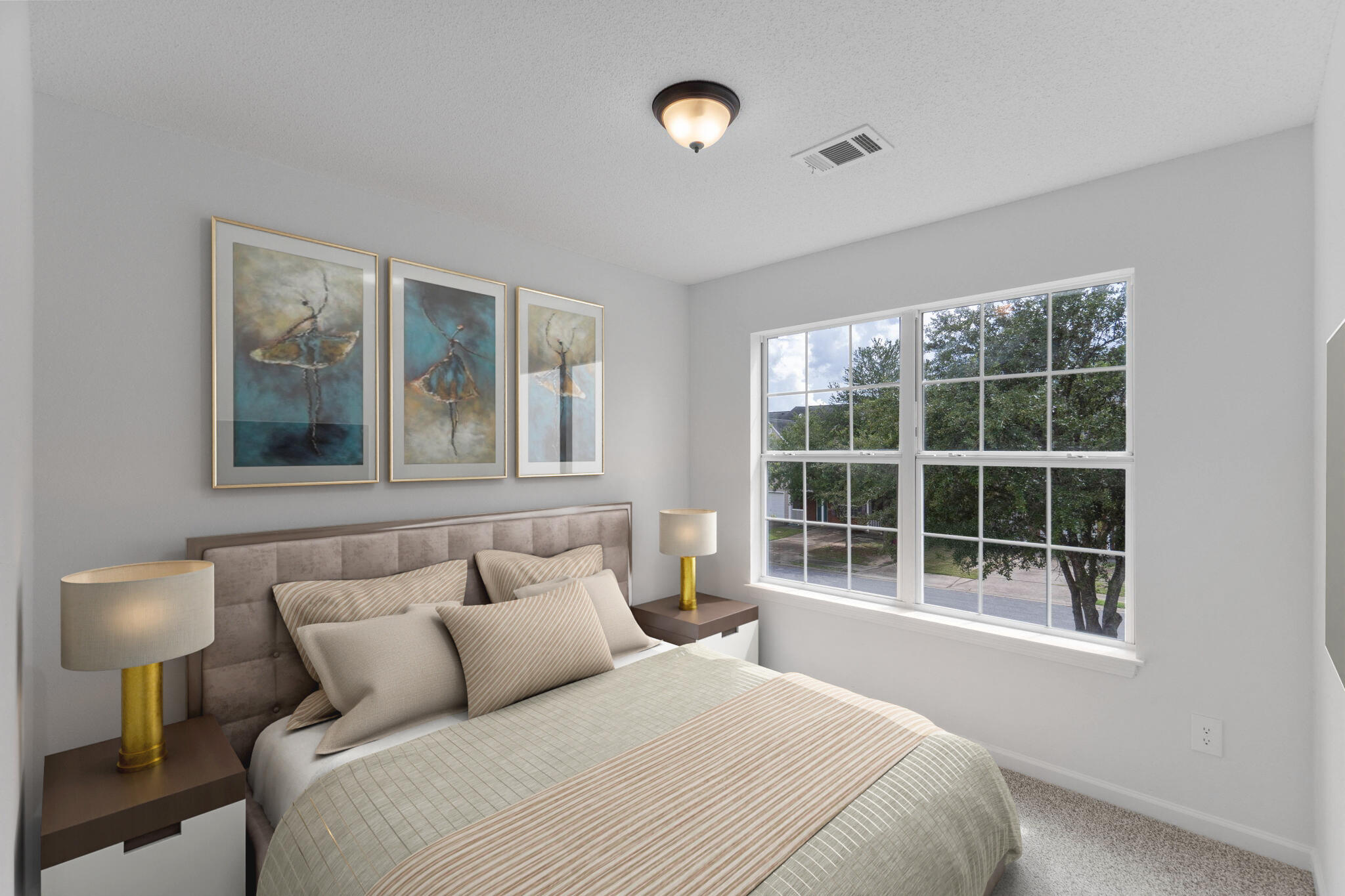 ROLLING PINES - Residential