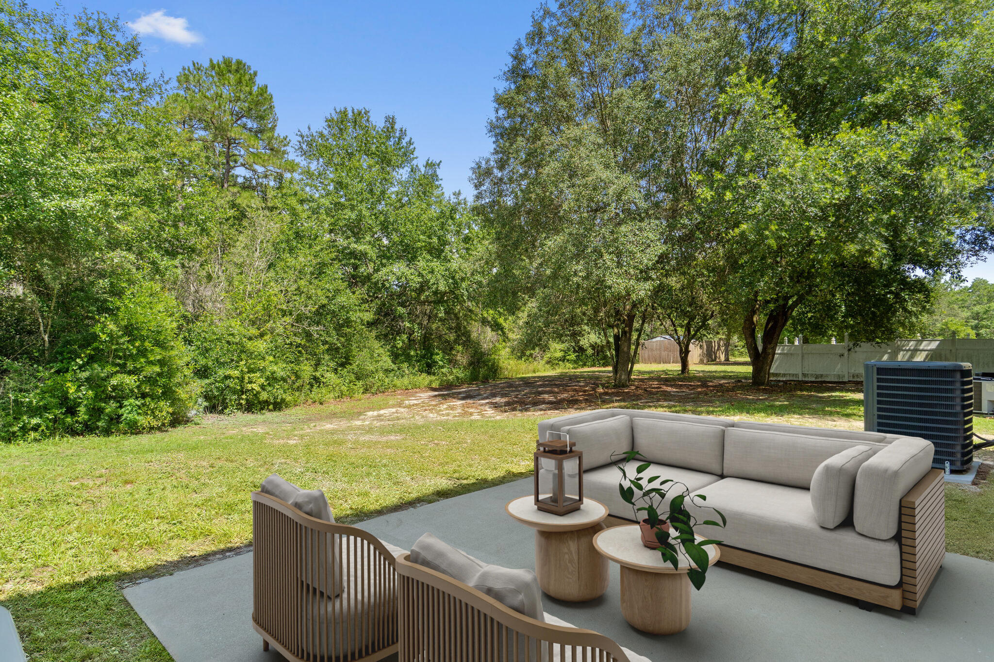 ROLLING PINES - Residential